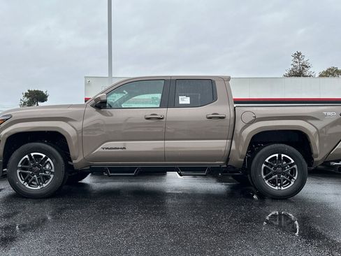 New 2026 Toyota Tacoma TRD Sport image 6