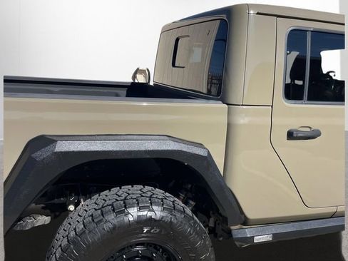 Used 2020 Jeep Gladiator Mojave image 6