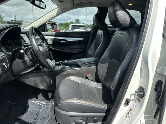 Used 2019 INFINITI QX50 Essential w/ Premium Audio Package FWD image 15