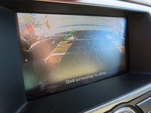 Used 2014 Nissan Armada SV image 19