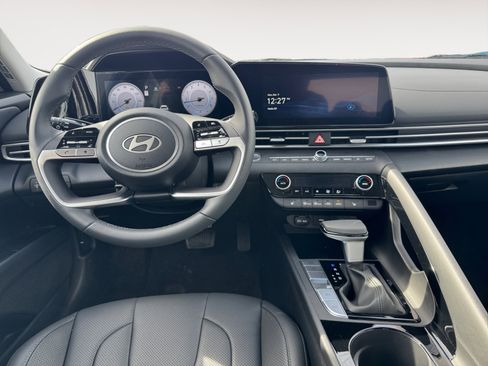 New 2026 Hyundai Elantra Limited image 12