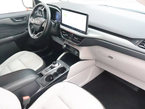Used 2023 Ford Escape Active w/ Tech Pack #1 AWD/4WD image 49