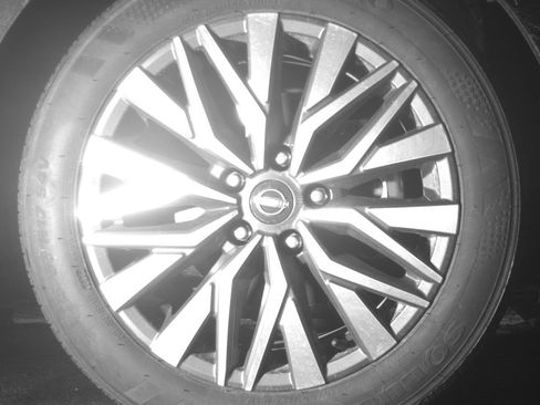 Used 2025 Nissan Altima 2.5 SV image 13