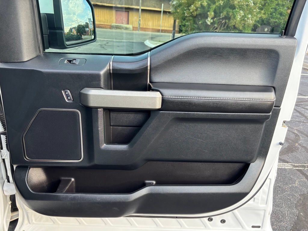 Used 2018 Ford F150 Raptor AWD/4WD image 25