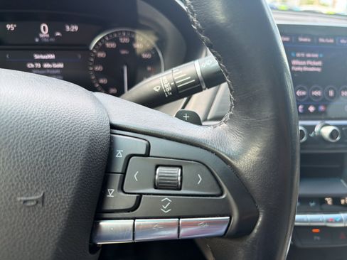 Used 2023 Cadillac CT4 Luxury RWD image 17