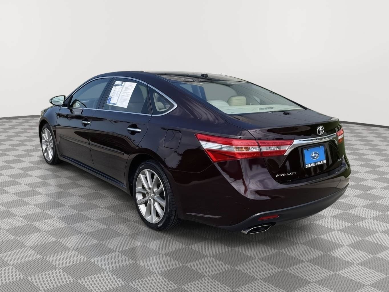 Used 2015 Toyota Avalon XLE Touring FWD image 13