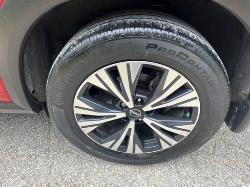 Used 2023 Nissan Rogue SV FWD image 24