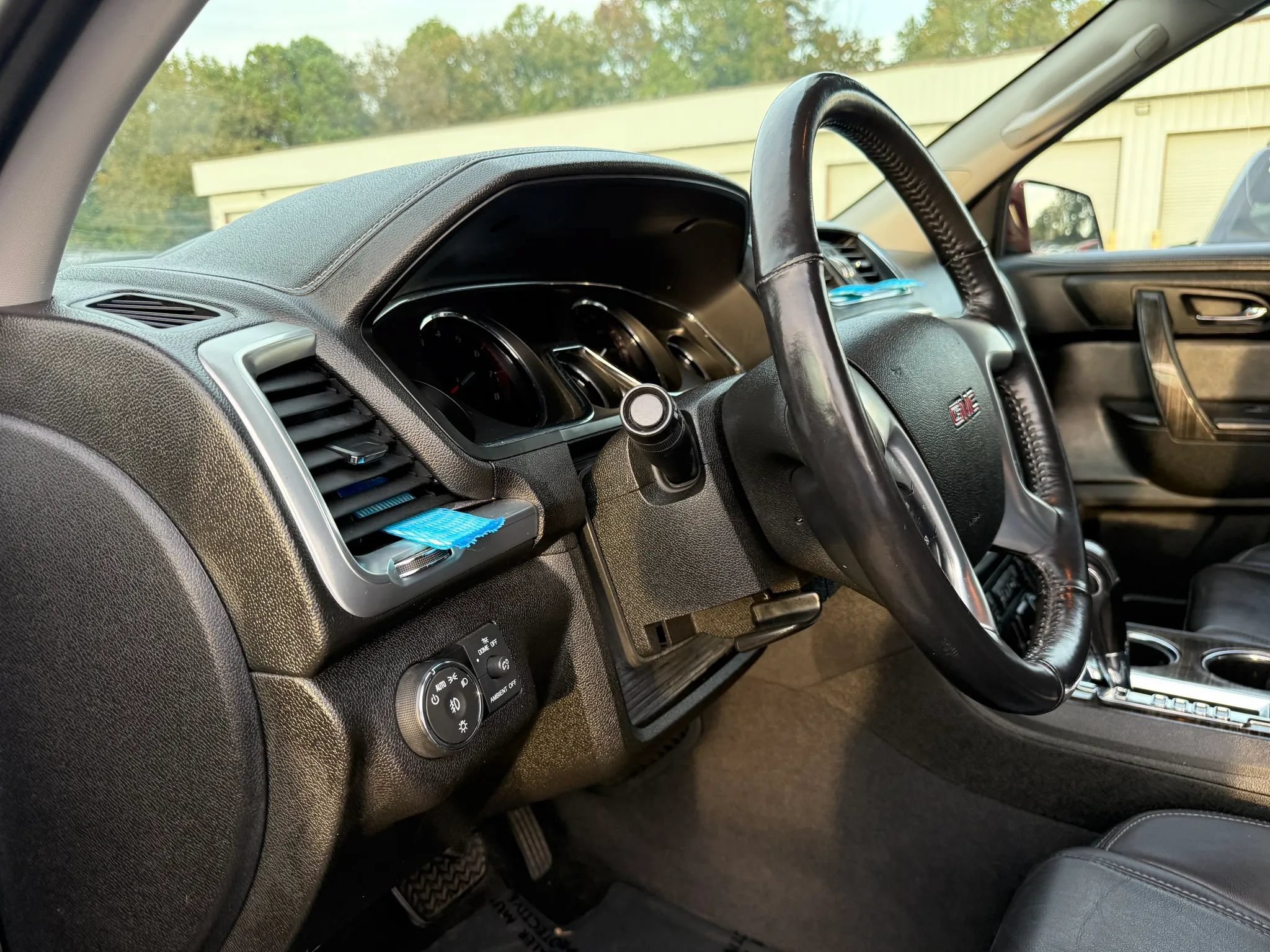 Used 2017 GMC Acadia Limited SLT AWD/4WD image 17