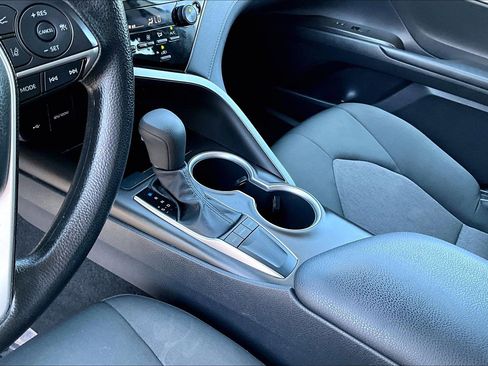 Used 2023 Toyota Camry LE image 16