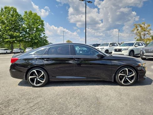 Used 2022 Honda Accord Sport image 5