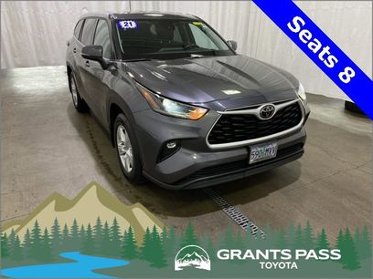 Certified 2021 Toyota Highlander LE