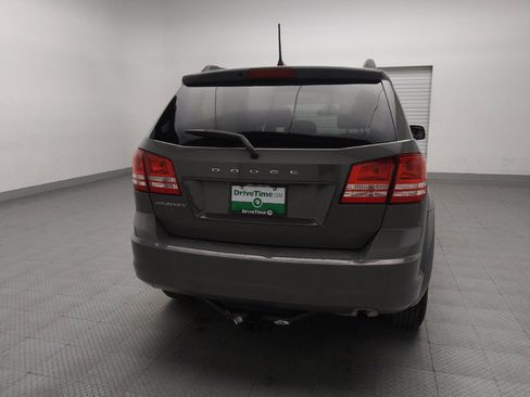 Used 2020 Dodge Journey SE w/ SE Popular Equipment Group image 7