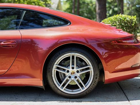 Used 2013 Porsche 911 Carrera RWD image 5