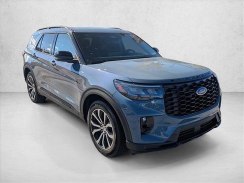 New 2026 Ford Explorer ST-Line image 6