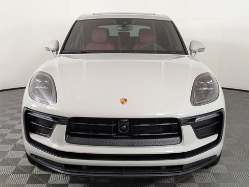 New 2026 Porsche Macan image 7