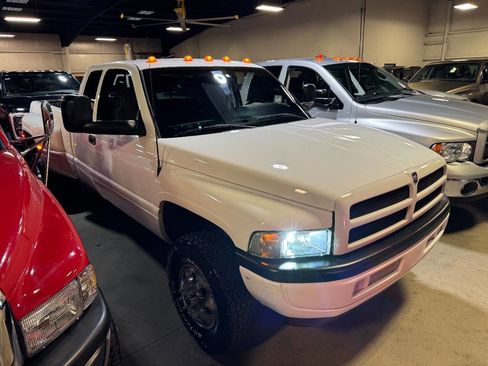 Used 1998 Dodge Ram 3500 Truck 4x4 Quad Cab image 52