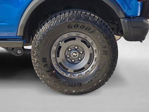 New 2025 Ford Bronco Big Bend w/ Black Diamond Package image 9