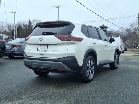 Used 2023 Nissan Rogue SV AWD/4WD image 4