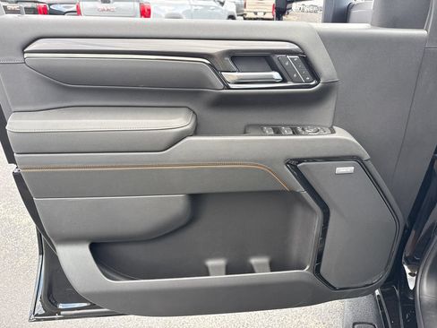 New 2026 GMC Sierra 2500 AT4 w/ AT4 Premium Plus Package AWD/4WD image 14