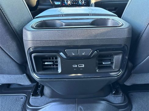 Used 2024 GMC Sierra 2500 AT4 w/ AT4 Premium Plus Package image 12