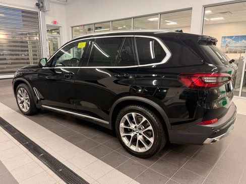 Used 2022 BMW X5 xDrive40i w/ Climate Comfort Package image 6