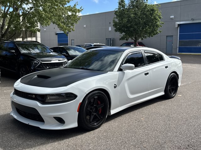 Used 2021 Dodge Charger Scat Pack w/ Dynamics Package RWD image 3