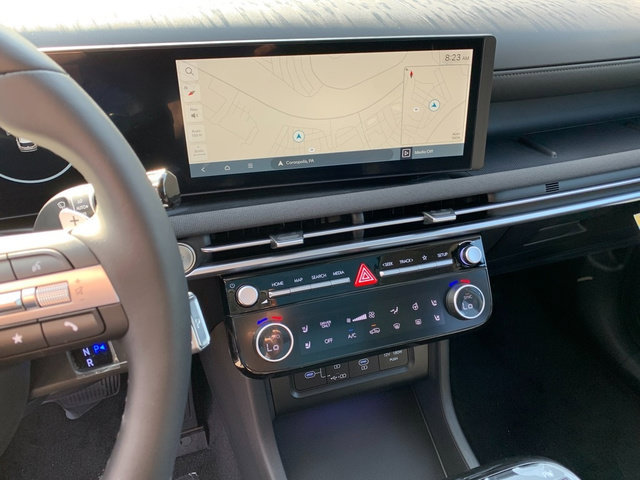 New 2026 Hyundai Tucson Limited AWD/4WD image 17