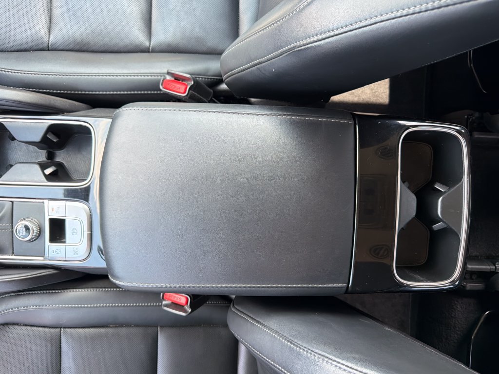 Used 2025 Kia Telluride S FWD image 27