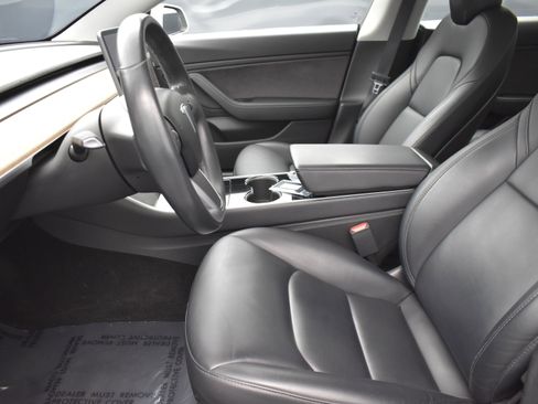 Used 2019 Tesla Model 3 Long Range image 11