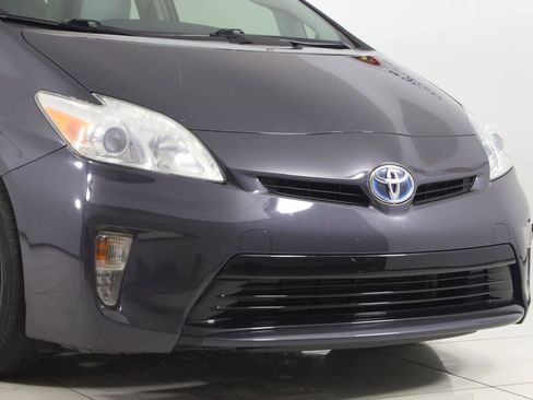 Used 2013 Toyota Prius Three FWD image 32
