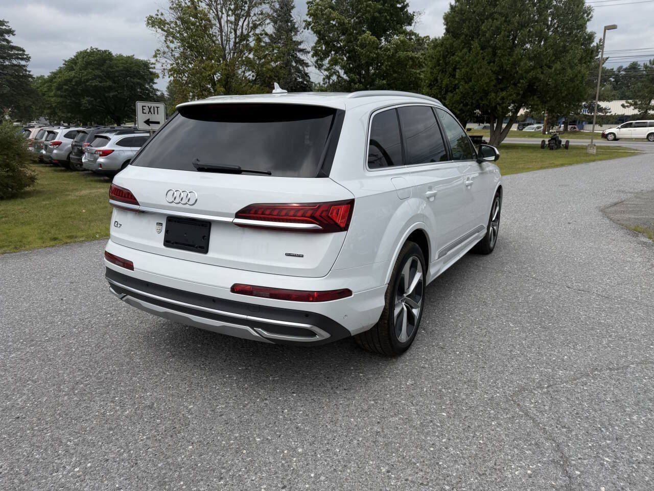 Used 2022 Audi Q7 3.0T Premium Plus AWD/4WD image 5