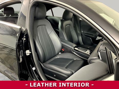 Used 2025 Mercedes-Benz CLA 250 4MATIC image 29