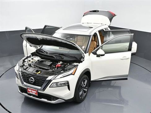 Used 2022 Nissan Rogue Platinum w/ Head-Up Display Package AWD/4WD image 46