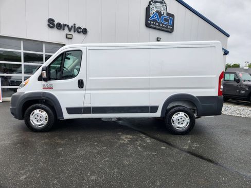 Used 2016 RAM ProMaster 1500 w/ Premium Appearance Group FWD image 9