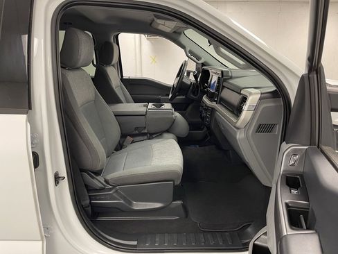 Used 2025 Ford F250 XLT image 9