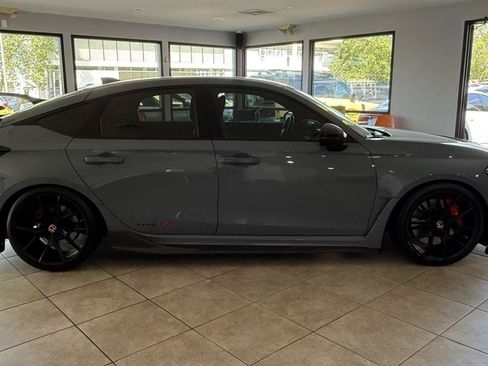 Used 2024 Honda Civic Type R image 19
