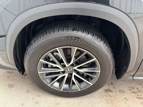 Used 2025 Lexus NX 350h 350h Premium image 11