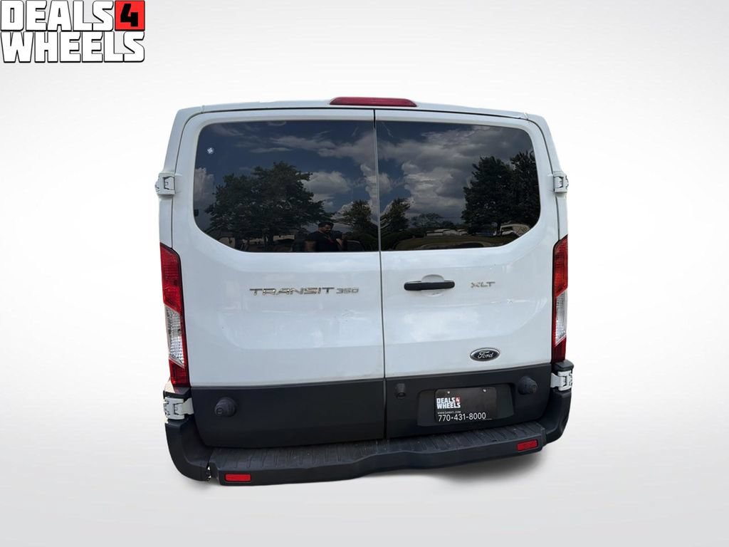 Used 2016 Ford Transit 350 XLT RWD image 4
