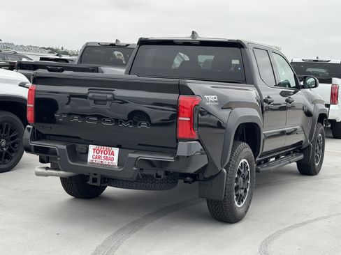 New 2026 Toyota Tacoma TRD Off-Road AWD/4WD image 13