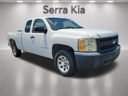 Used 2007 Chevrolet Silverado 1500 W/T w/ Fleet Convenience Package AWD/4WD image 18