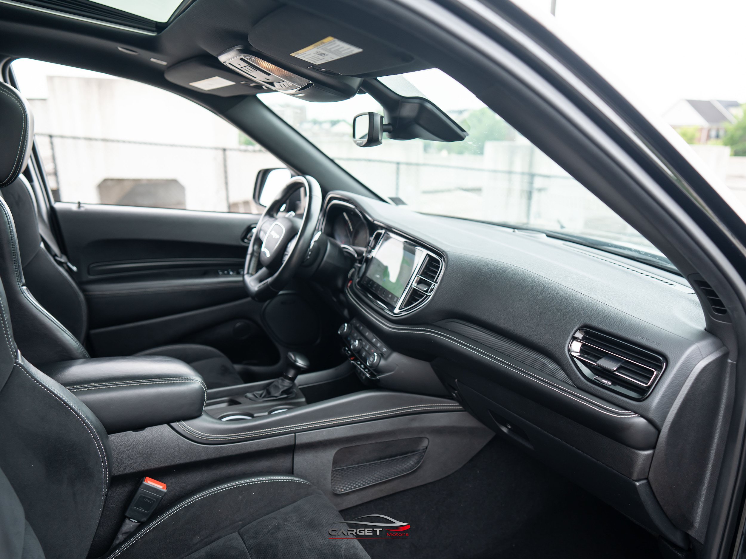 Used 2021 Dodge Durango SRT w/ Technology Group AWD/4WD image 15