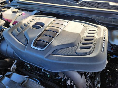 New 2024 Jeep Grand Wagoneer Series III w/ HD Trailer Tow Package image 21