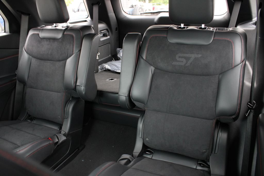 New 2026 Ford Explorer ST w/ Sun And Sound Package AWD/4WD image 23