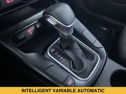 Used 2021 Kia Soul S FWD image 7