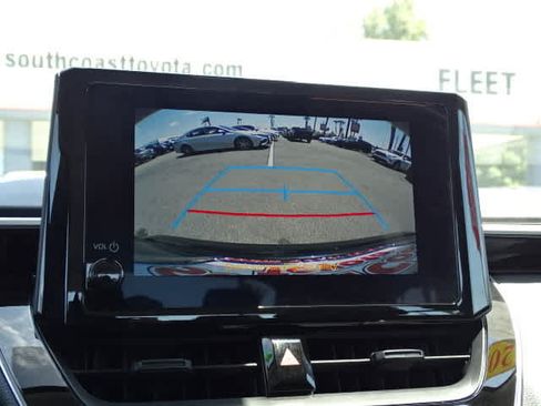 Used 2026 Toyota Corolla LE FWD image 29