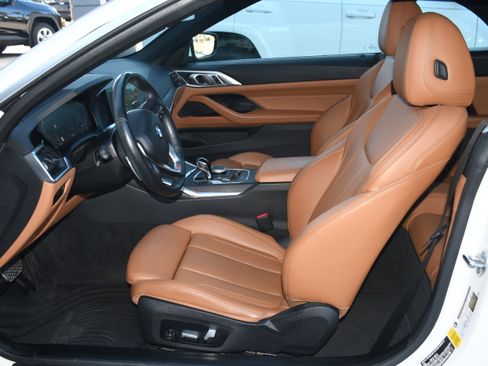 Used 2022 BMW 430i Convertible w/ Convenience Package image 7