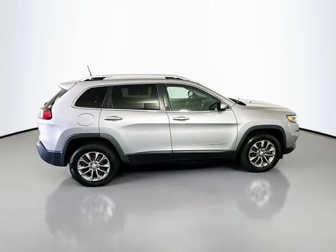 Used 2020 Jeep Cherokee Latitude Plus w/ Cold Weather Group AWD/4WD image 8