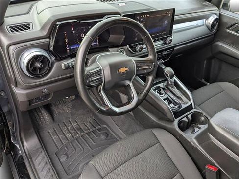 Certified 2023 Chevrolet Colorado LT w/ LT Convenience Package II image 11
