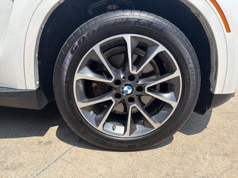 Used 2017 BMW X5 xDrive35i AWD/4WD image 36