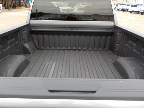 Used 2026 Chevrolet Silverado 2500 Custom w/ Custom Value Package AWD/4WD image 5